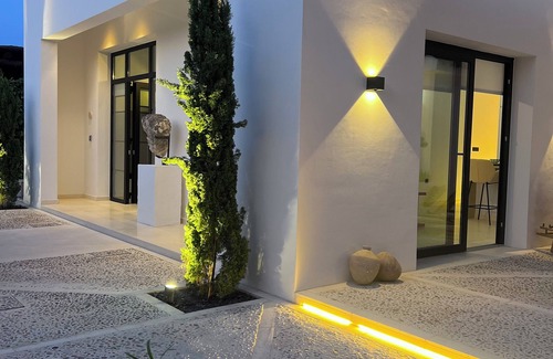Chipiona Apartment | Beautiful apartment near the beach in a private estate.