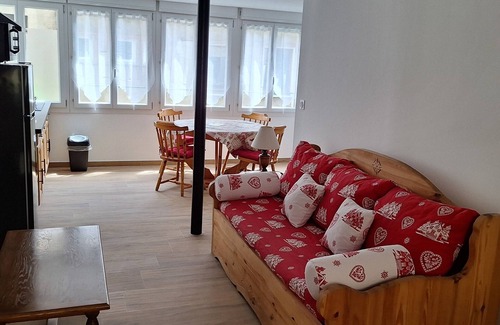 Sainte-Marie-aux-Mines Apartment | Beautiful 40 m2 ground floor with all amenities