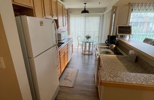 Fontana-on-Geneva Lake Condo | Beautifully updated. Abbey Villa-2 Bedroom in Fontana!