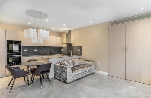 Golders Green Apartment | Beautiful 1-Bed Apartment in Golders Green, London