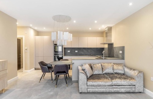 Golders Green Apartment | Beautiful 1-Bed Apartment in Golders Green, London