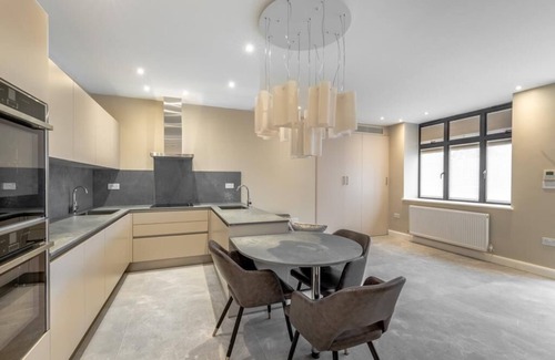 Golders Green Apartment | Beautiful 1-Bed Apartment in Golders Green, London