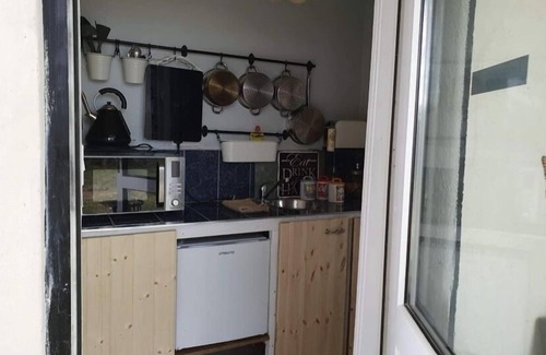 Athy Apartment | Beautiful 1-Bed Apartment in Kilkea