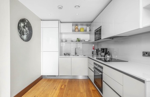 The City of London Apartment | Beautiful 1 Bed Flat in Holbornnn