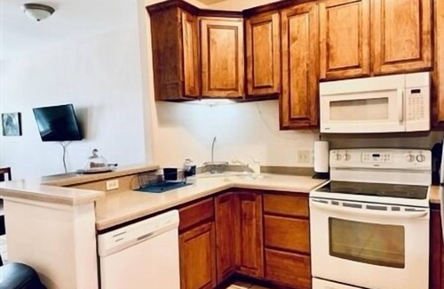 Port Mansfield Condo | Beautiful 1 Bedroom/1 Bathroom Condo. Great Place to Stay!