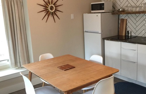 Acme Condo | Beautiful 1 bedroom At The Shores Condo on Traverse City East Bay Beach