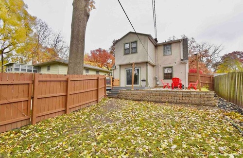 Rockford Apartment | Beautiful 10-Person Home ~Game Room~Pet Friendly