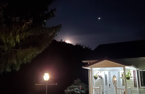 Lewisburg House | Beautiful 100+ acre Farm ony 4 miles from downtown Lewisburg, WV