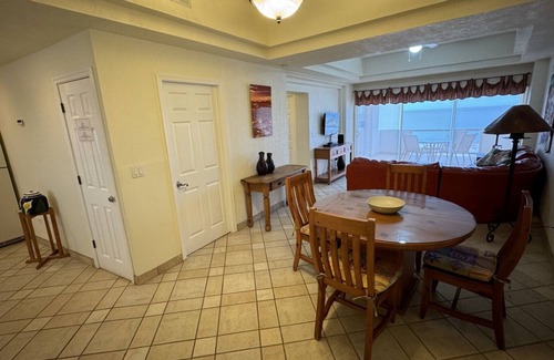 La Choya Condo | Beautiful 1½ Bedroom Condo on the Sea of Cortez at Las Palmas Resort D-504