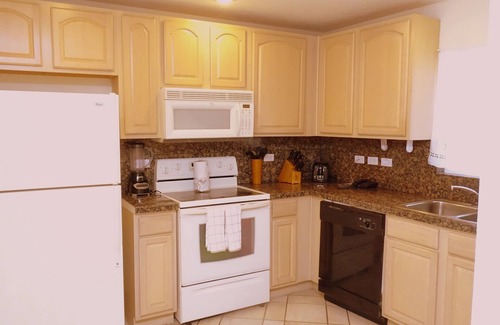 Puerto Penasco Condo | Beautiful 1½ Bedroom Condo on the Sea of Cortez at Las Palmas Resort BN-102