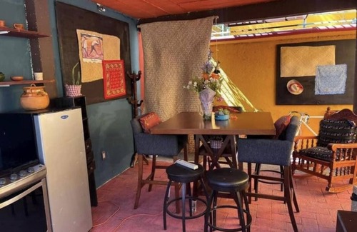 Oaxaca Hotel | Beautiful 12 bedroom home nestled in the foothills of the Oaxaca Mountains