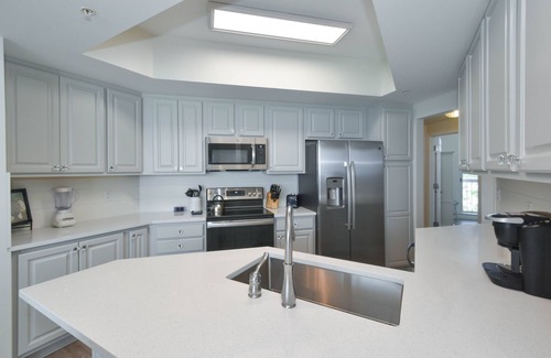 Destin Condo | Beautiful 14th Floor 3BR Condo at Destin's Silver Beach Towers