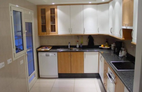 Costa Adeje Apartment | Beautiful 150m2, 3 bedroom 2 bathroom apartment with very nice sea view in Duque