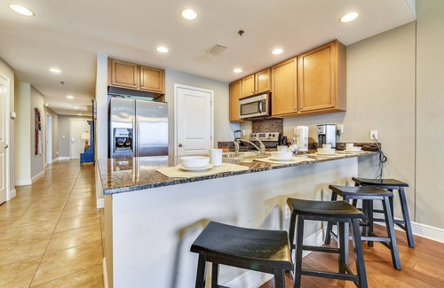 Panama City Beach Condo | Beautiful 17th Floor Views! Free Activities + Summer Deals!