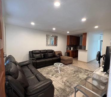 Del Rey Apartment | Beautiful 1BD apartment