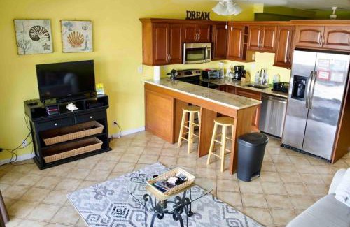 Red Hook House | Beautiful 1bed 1bath Condo In Downtown Red Hook