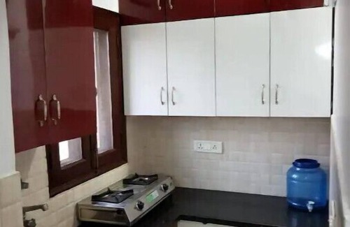 Lajpat Nagar Apartment | Beautiful 1RK Apartment with Terrace in Lajpat Nagar by HostMyStay