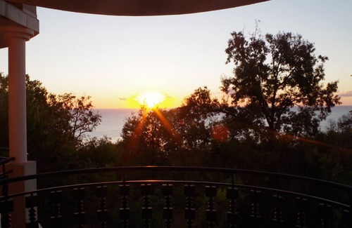 Obzor Apartment | Beautiful 1st-Line Seaview Appartement in 4* The Cliff