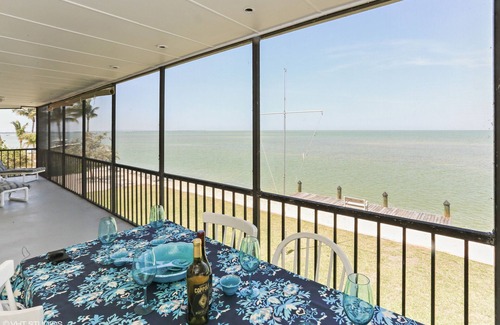 Islamorada House | Beautiful 2/2 Islamorada Home Directly on Florida Bay (28 Day Minimum Rental)