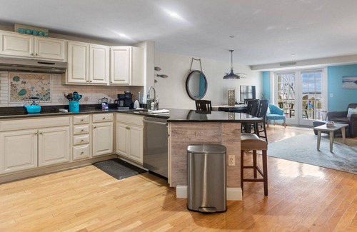 Old Orchard Beach Condo | Beautiful 2 BR w/Ocean views. Just steps to fun and sun #308 at the Grand
