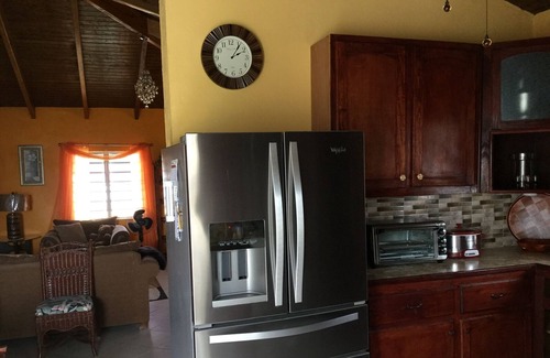 Estate Sion Hill Apartment | Beautiful 2 bed, 2 full bath apartment on island