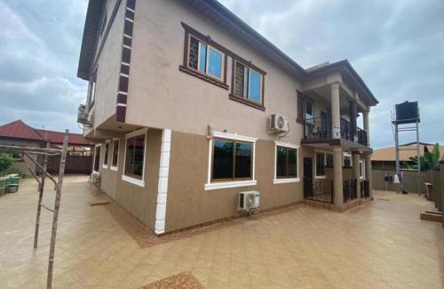 Kumasi Apartment | Beautiful 2-Bed Apartment in Kumasi
