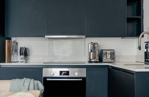 Northcote Apartment | Beautiful 2 bed apartment with large roof terrace