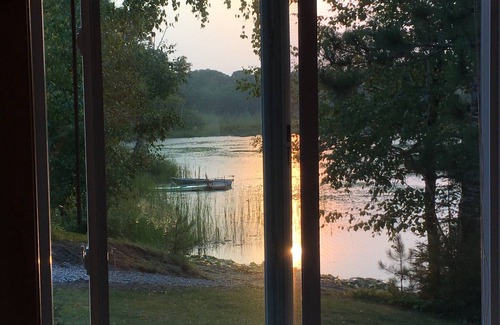 Pine River Cabin | Beautiful 2-bed lakeside cabin on private pristine 100+ acre lake