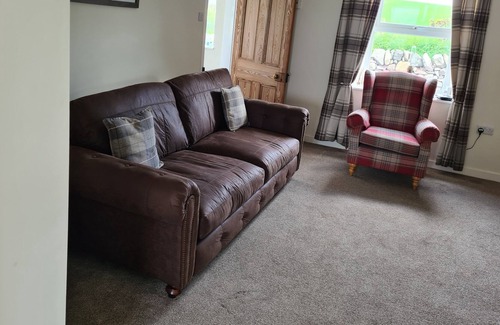 Damnaglaur Cottage | Beautiful 2-Bed semi rural cottage enclosed garden