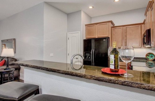 South Scottsdale Condo | Beautiful 2-Bedroom Condo in Prime Paradise Valley/Scottsdale Area