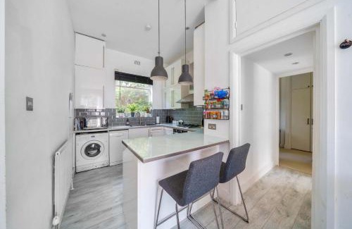 Junction Apartment | Beautiful 2 Bedroom Apartment in Upper Holloway