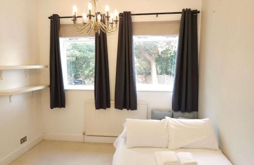 Junction Apartment | Beautiful 2 Bedroom Apartment in Upper Holloway