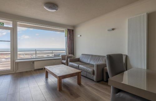 Mariakerke Apartment | Beautiful 2-bedroom apartment with sea view in Ostend T74