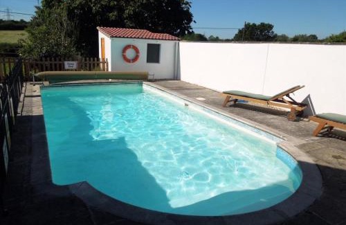 Chippenham House | Beautiful 2 bedroom guest house with private pool in Lacock, Wiltshire