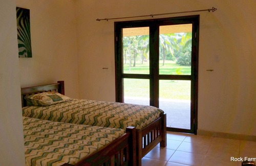 Armenia House | Beautiful 2-bedroom house only 10 minutes from Belmopan