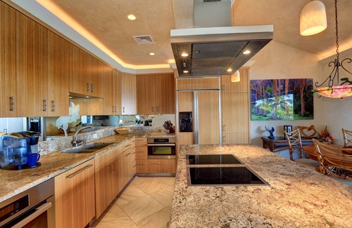 Wailea Condo | Beautiful 2 Bedroom Oceanfront Condo Makena Surf F307 - Luxury Awaits!