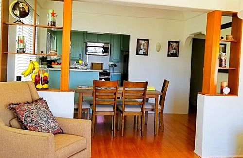 Belmont Park Apartment | Beautiful 2 bedroom apartment on Alamitos Bay