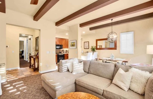 La Quinta Condo | Beautiful 2 Bedroom Villa with Great Views!