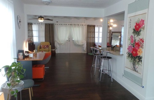 Parker Ridge Apartment | Beautiful 2 Br. Single family (100797) by Houzlet