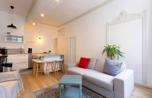 Montpellier-Centre Apartment | Beautiful 2 Rooms Full Center Tram 1 min