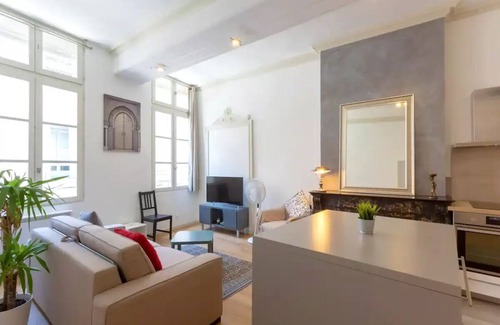 Montpellier-Centre Apartment | Beautiful 2 Rooms Full Center Tram 1 min