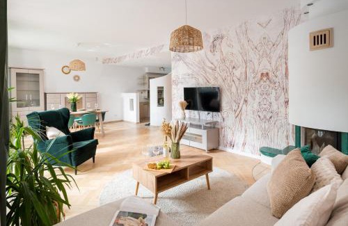 Wawer House | Beautiful 2-store 3-BR House with living room, garden, terrace, balcony & parking 30 minutes from Warsaw Centre