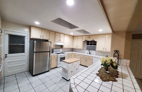 Bixby North House | Beautiful 2 story home minutes from the Long Beach Airport