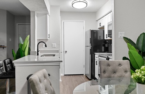University Hills and Windsor Park Apartment | Beautiful 2BD/2BA in University Hills 6700