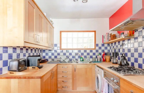 Shacklewell Other | Beautiful 2BD House with Garden - Stoke Newington