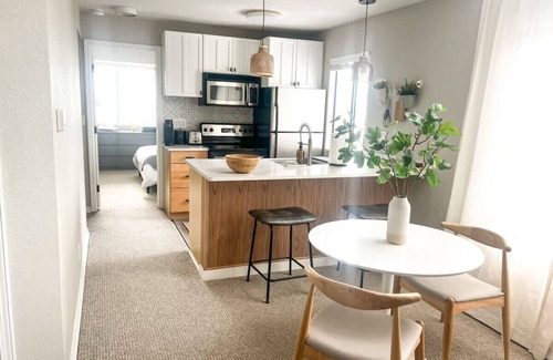 Englewood Apartment | Beautiful 2bed/2bath Condo