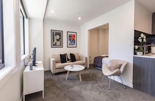 Newton Apartment | Beautiful 2BR Unit next to Myers Park Zodiak Stays