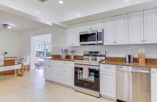 Cypress Lakes House | Beautiful 3/2 Home in Pompano Beach - Close to Beach