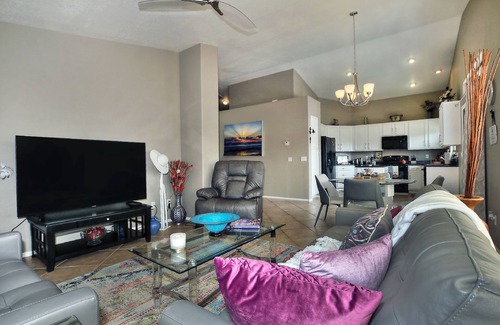 Gold Canyon House | Beautiful 3 Bdrm./2 Bath Gold Canyon home w/heated pool in private setting