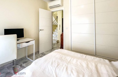 Ayamonte Ski Chalet | Beautiful 3-Bed Chalet with riverview in Ayamonte